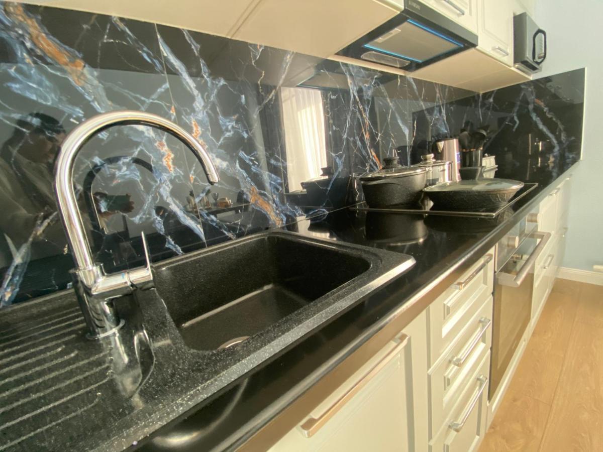 Жилой Комплекс 4You Almatý Exterior foto